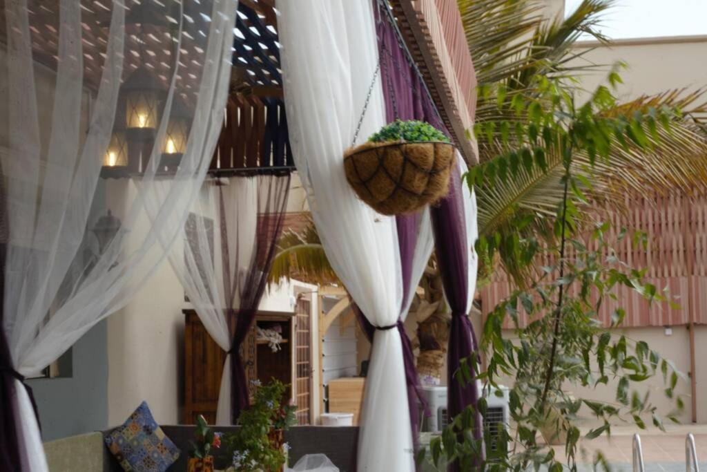 B-Lbait Yanbu Villa Garden Exterior foto